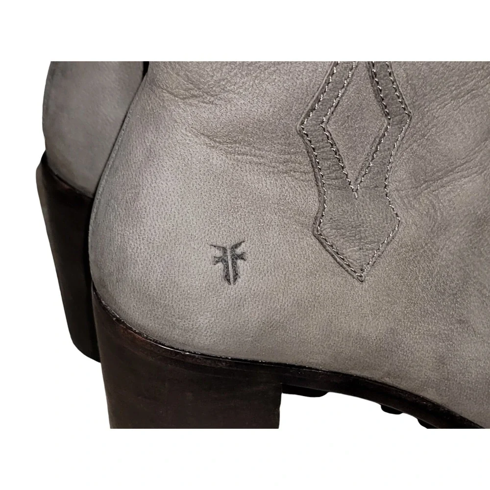 FRYE Boots Women 9.5M Gray Nubuck Leathe Ankle Bootie Danica Peep‎ Toe Heel Shoe